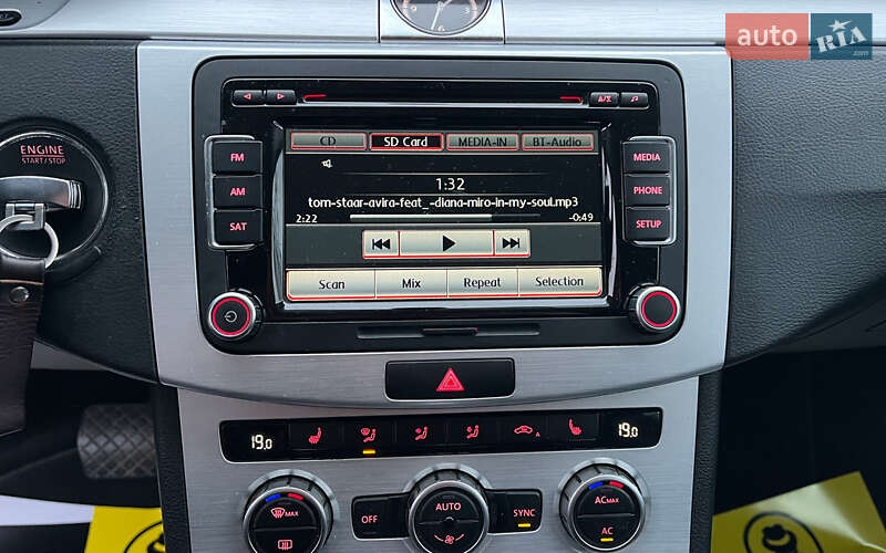 Купе Volkswagen CC / Passat CC 2013 в Коломиї