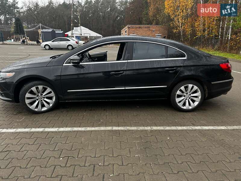Купе Volkswagen CC / Passat CC 2011 в Киеве