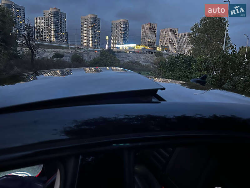 Купе Volkswagen CC / Passat CC 2015 в Чернігові