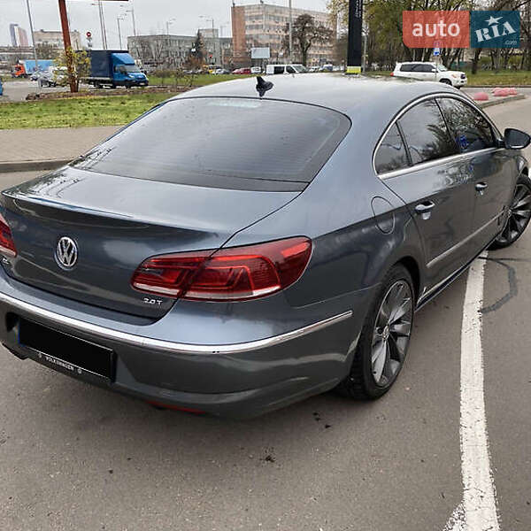Купе Volkswagen CC / Passat CC 2015 в Киеве