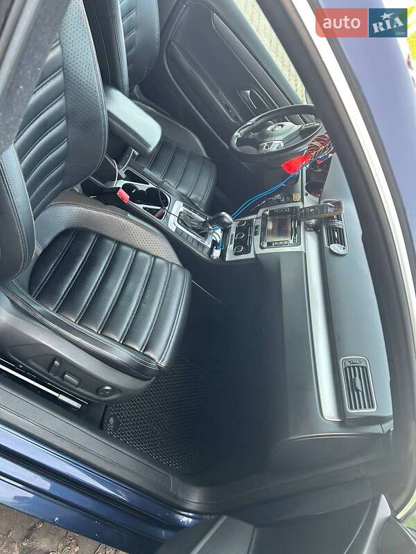 Купе Volkswagen CC / Passat CC 2011 в Радивилове фото 7 Купе Volkswagen CC / Passat CC 2011 в Радивилове