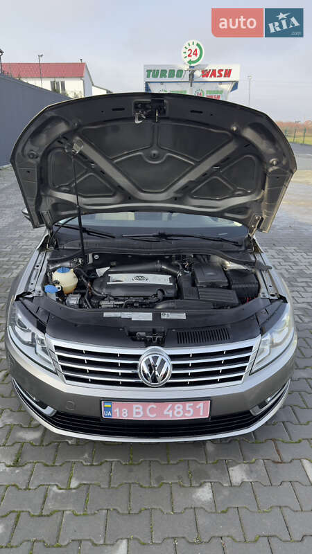 Купе Volkswagen CC / Passat CC 2013 в Каменец-Подольском