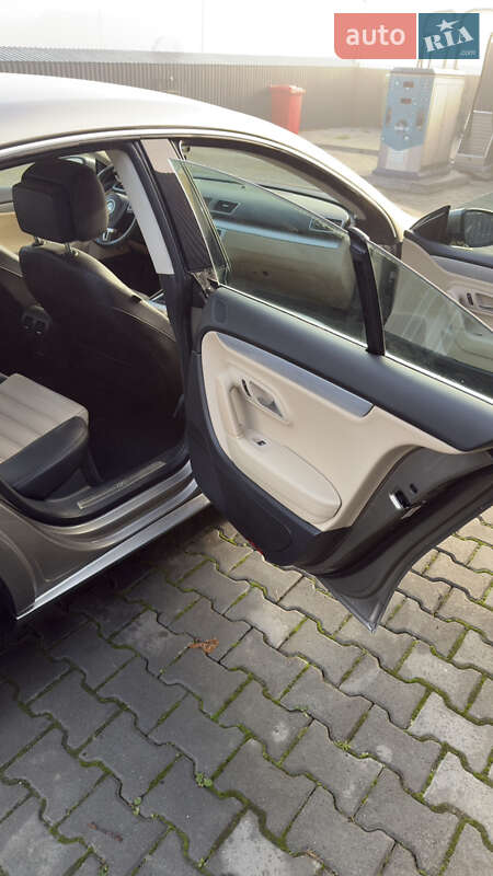 Купе Volkswagen CC / Passat CC 2013 в Каменец-Подольском