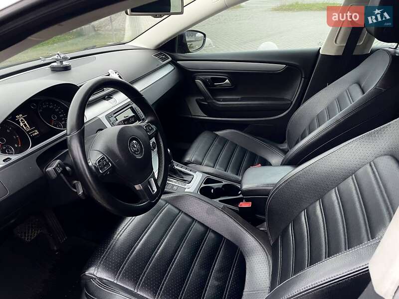 Купе Volkswagen CC / Passat CC 2012 в Львові фото 5 Купе Volkswagen CC / Passat CC 2012 в Львові