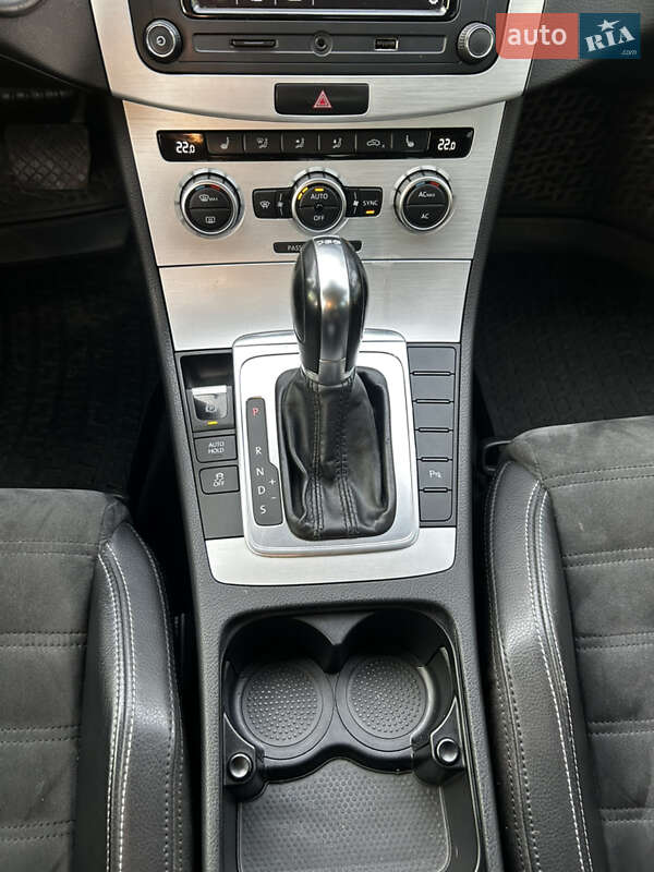 Купе Volkswagen CC / Passat CC 2012 в Смеле фото 15 Купе Volkswagen CC / Passat CC 2012 в Смеле