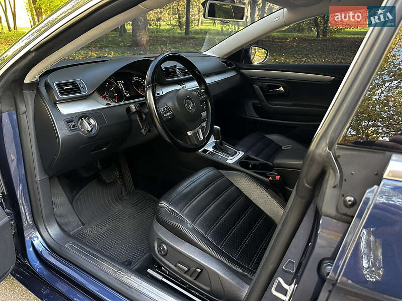 Купе Volkswagen CC / Passat CC 2012 в Миколаєві фото 25 Купе Volkswagen CC / Passat CC 2012 в Миколаєві