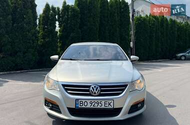 Купе Volkswagen CC / Passat CC 2010 в Тернополе