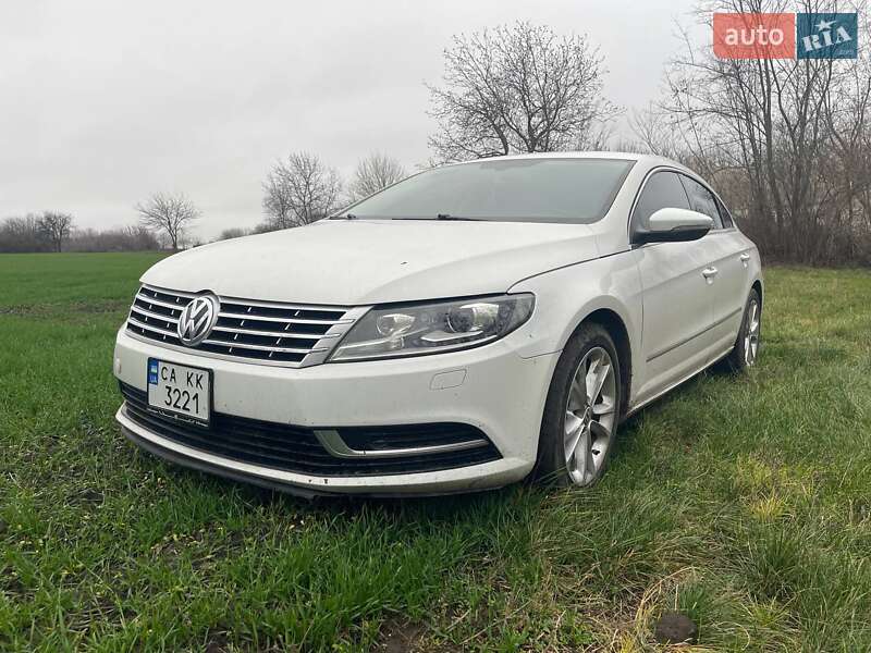 Купе Volkswagen CC / Passat CC 2015 в Умані фото 3 Купе Volkswagen CC / Passat CC 2015 в Умані