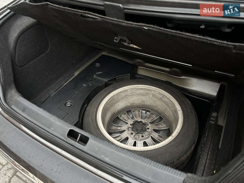 Купе Volkswagen CC / Passat CC 2012 в Киеве фото 8 Купе Volkswagen CC / Passat CC 2012 в Киеве