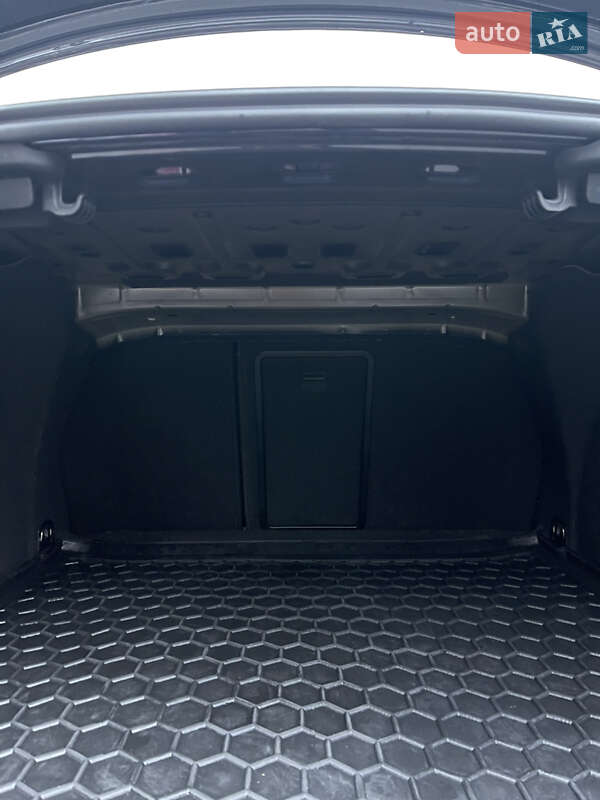 Купе Volkswagen CC / Passat CC 2012 в Одесі фото 51 Купе Volkswagen CC / Passat CC 2012 в Одесі