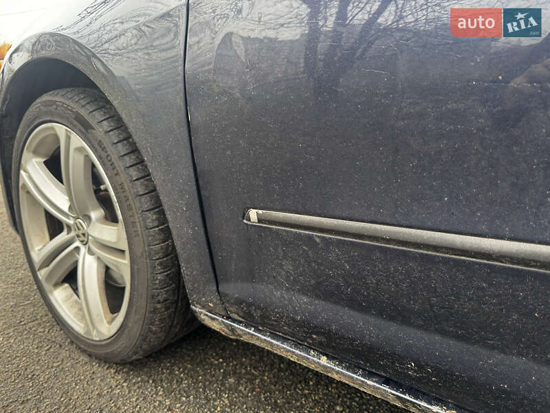 Купе Volkswagen CC / Passat CC 2012 в Киеве