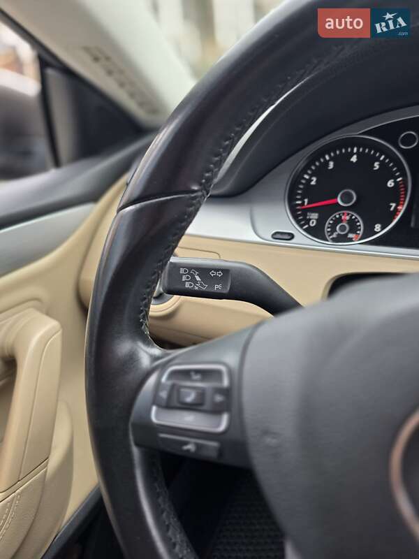 Купе Volkswagen CC / Passat CC 2012 в Одессе