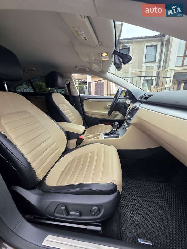 Купе Volkswagen CC / Passat CC 2012 в Одессе