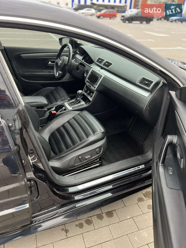 Купе Volkswagen CC / Passat CC 2011 в Одесі
