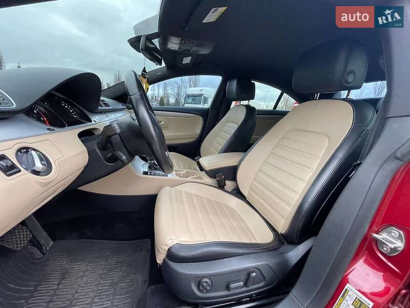 Купе Volkswagen CC / Passat CC 2013 в Кременчуці