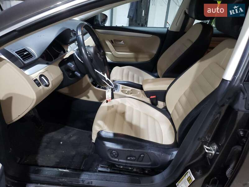 Купе Volkswagen CC / Passat CC 2016 в Хмельницком