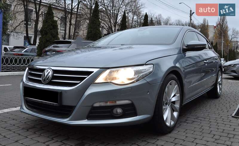 Купе Volkswagen CC / Passat CC 2010 в Одессе