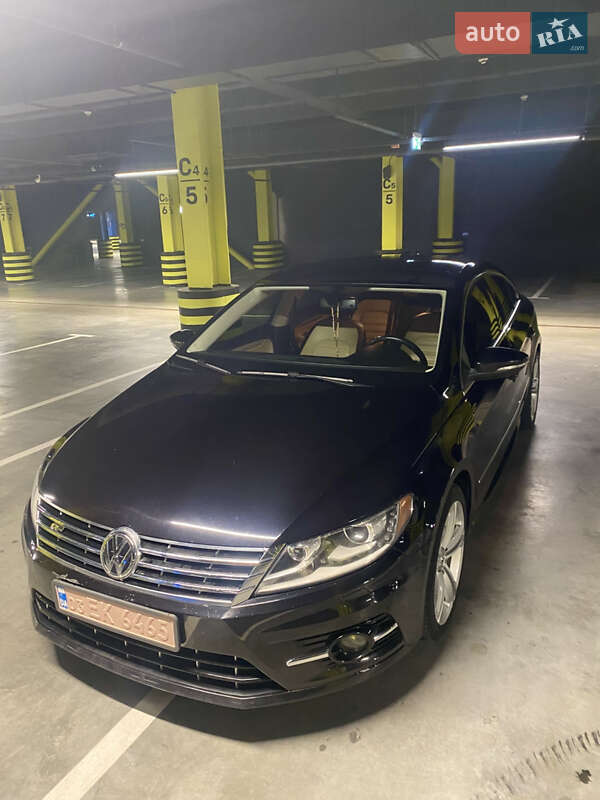 Купе Volkswagen CC / Passat CC 2016 в Киеве