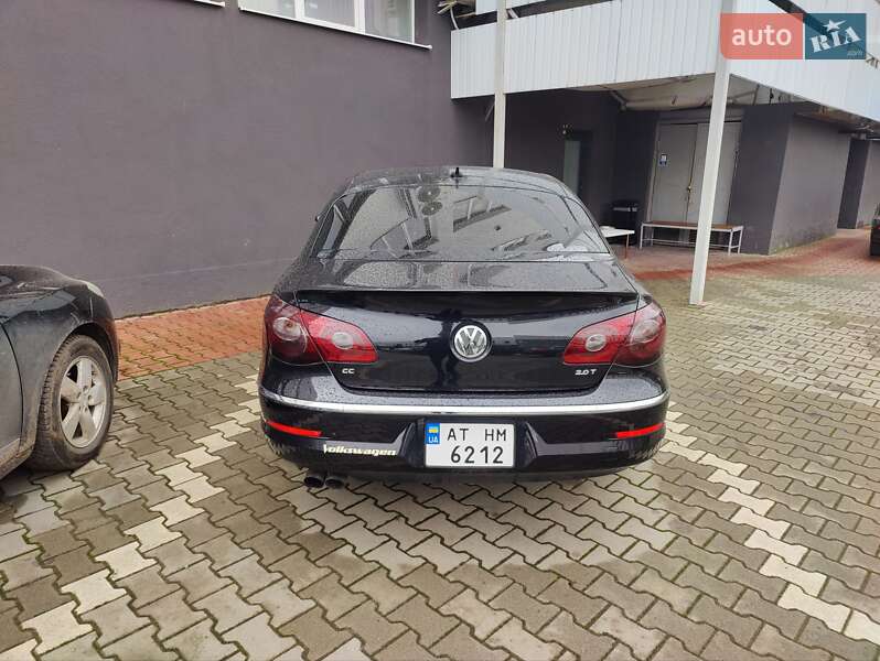 Купе Volkswagen CC / Passat CC 2009 в Чернівцях