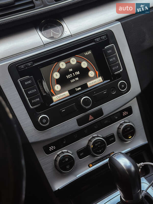 Купе Volkswagen CC / Passat CC 2015 в Николаеве