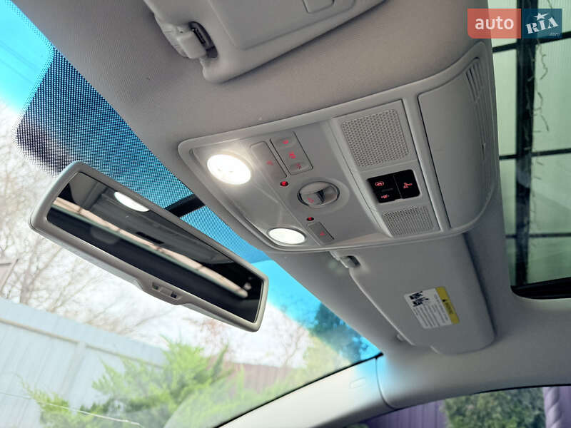 Купе Volkswagen CC / Passat CC 2011 в Харькове