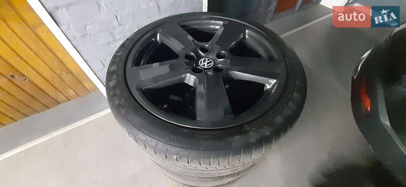 Купе Volkswagen CC / Passat CC 2010 в Чернігові