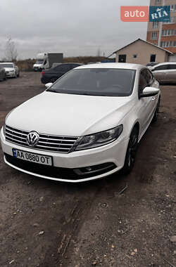 Купе Volkswagen CC / Passat CC 2012 в Києві