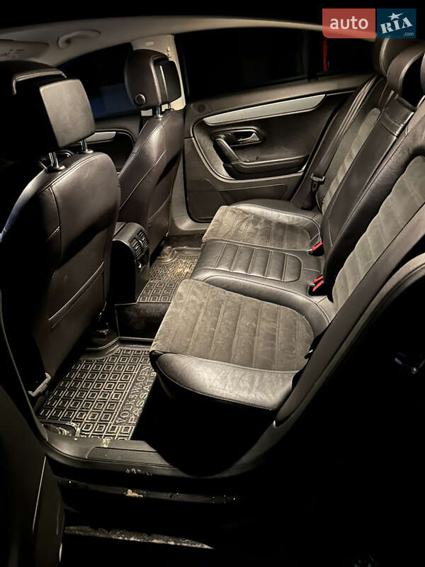 Купе Volkswagen CC / Passat CC 2014 в Софіївській Борщагівці