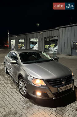 Купе Volkswagen CC / Passat CC 2010 в Ковеле