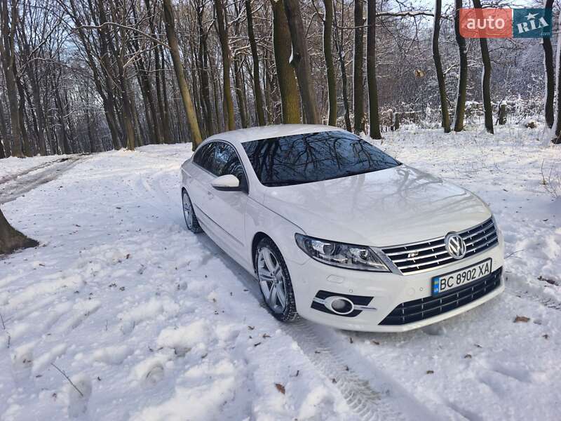 Купе Volkswagen CC / Passat CC 2013 в Львові