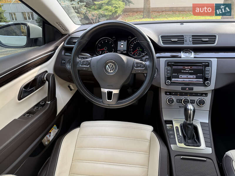 Купе Volkswagen CC / Passat CC 2012 в Днепре