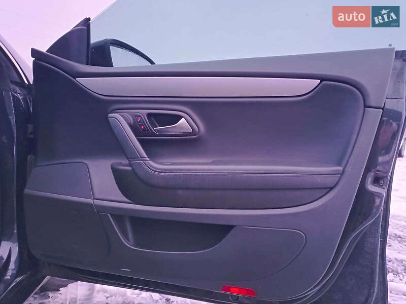 Купе Volkswagen CC / Passat CC 2012 в Львове фото 30 Купе Volkswagen CC / Passat CC 2012 в Львове