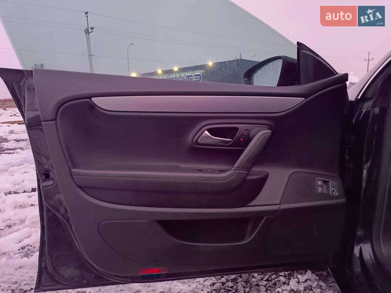 Купе Volkswagen CC / Passat CC 2012 в Львове фото 17 Купе Volkswagen CC / Passat CC 2012 в Львове