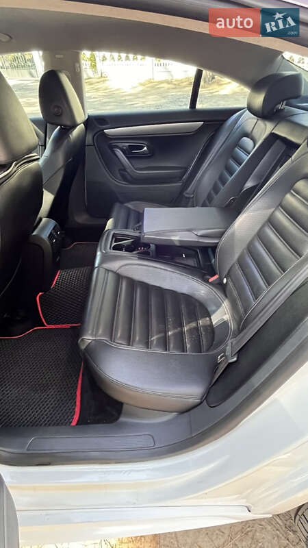 Купе Volkswagen CC / Passat CC 2009 в Дніпрі
