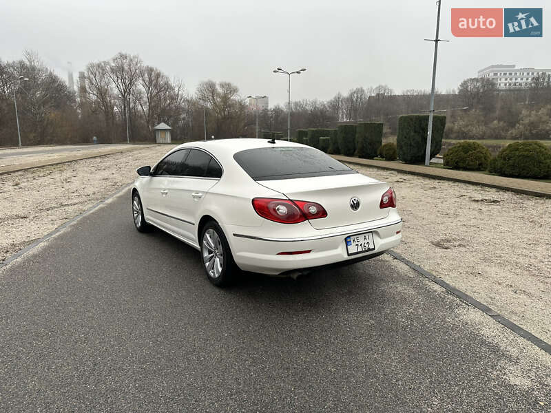 Купе Volkswagen CC / Passat CC 2010 в Днепре
