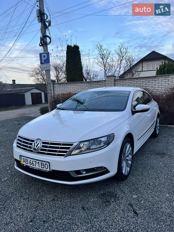 Купе Volkswagen CC / Passat CC 2012 в Житомирі