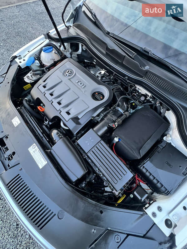 Купе Volkswagen CC / Passat CC 2012 в Житомирі