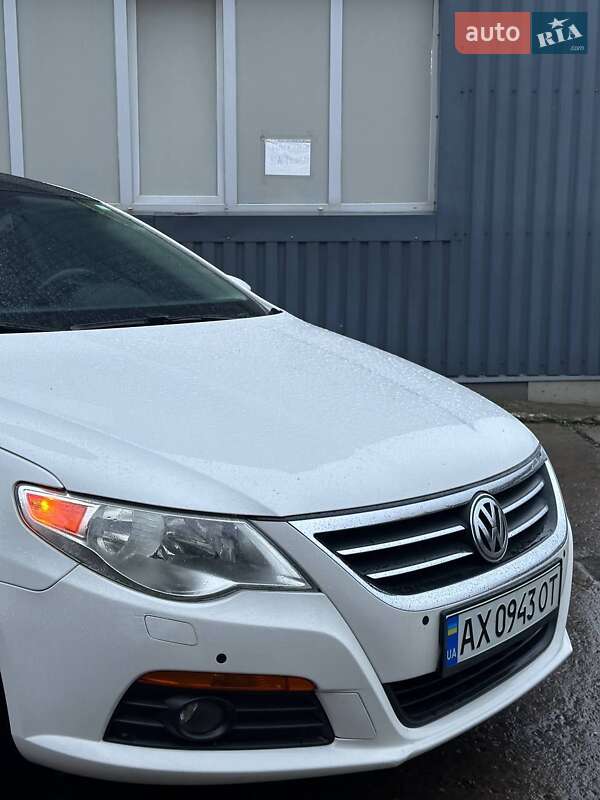 Volkswagen CC / Passat CC 2011