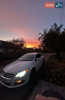 Купе Volkswagen CC / Passat CC 2009 в Кам'янському
