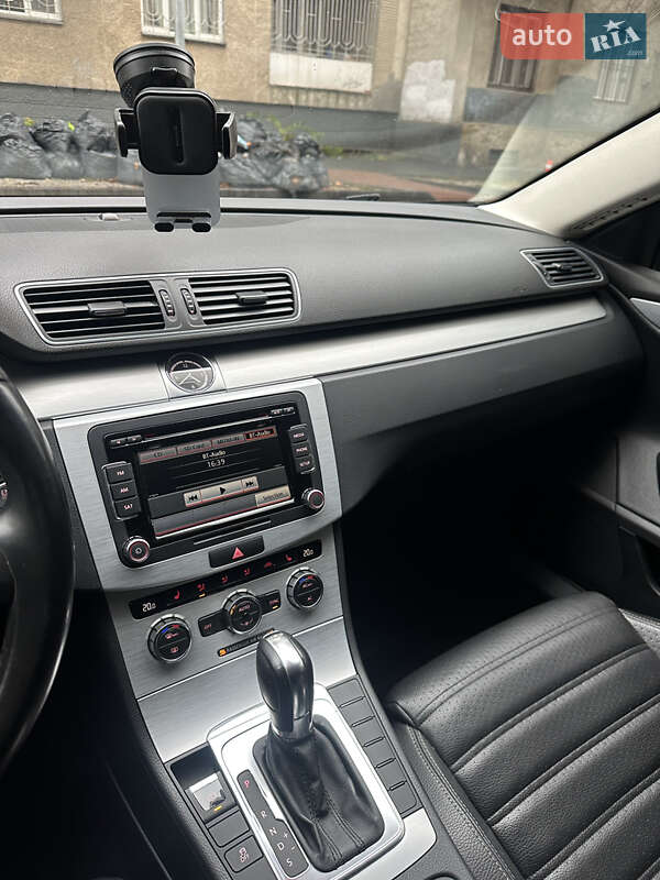 Купе Volkswagen CC / Passat CC 2012 в Львові фото 8 Купе Volkswagen CC / Passat CC 2012 в Львові
