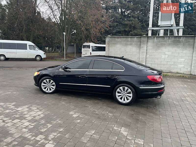 Купе Volkswagen CC / Passat CC 2011 в Львове