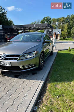 Купе Volkswagen CC / Passat CC 2012 в Богородчанах