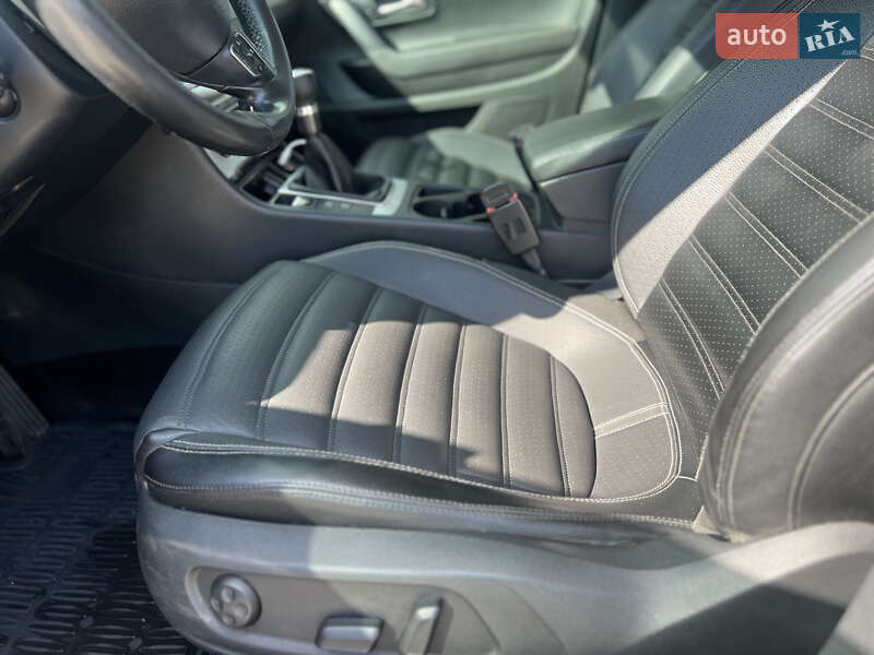 Купе Volkswagen CC / Passat CC 2011 в Чернігові фото 13 Купе Volkswagen CC / Passat CC 2011 в Чернігові