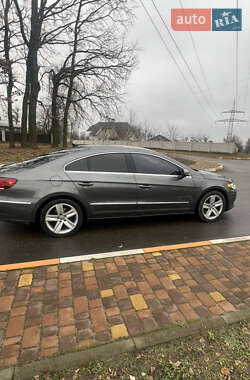 Купе Volkswagen CC / Passat CC 2016 в Киеве