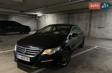Купе Volkswagen CC / Passat CC 2010 в Львове