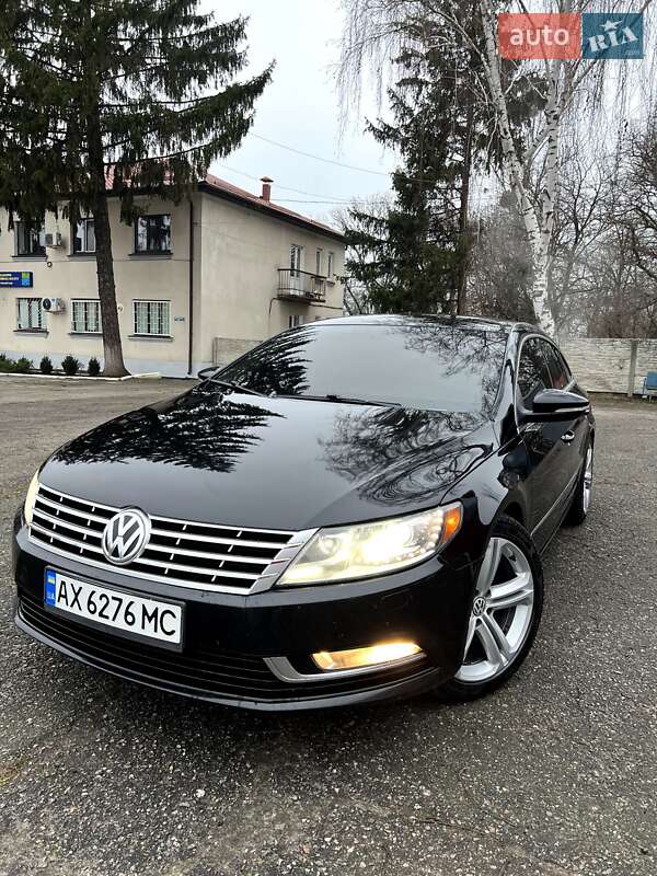 Купе Volkswagen CC / Passat CC 2012 в Валках