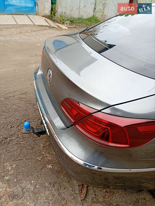 Купе Volkswagen CC / Passat CC 2015 в Києві
