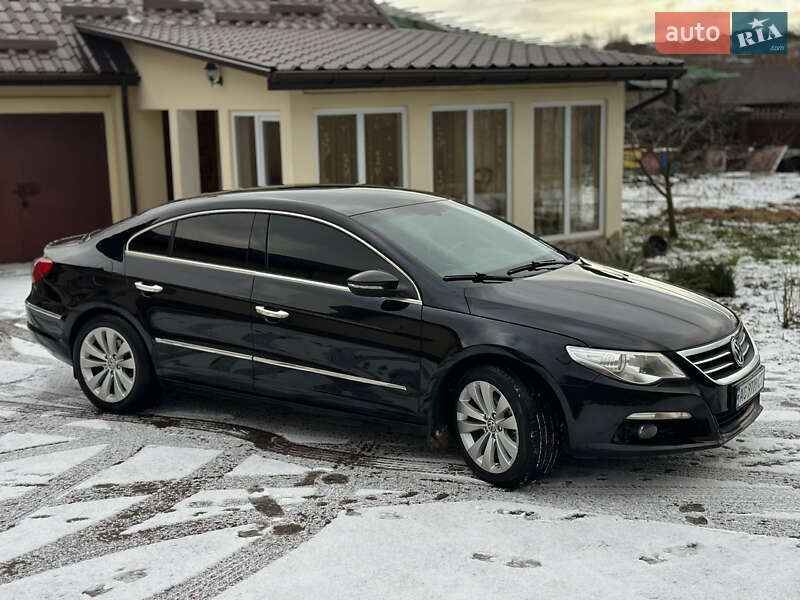 Седан Volkswagen CC / Passat CC 2009 в Луцьку