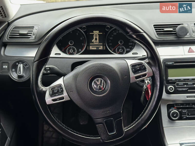 Седан Volkswagen CC / Passat CC 2009 в Луцьку