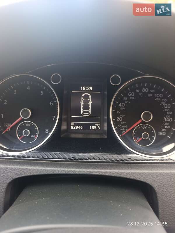 Купе Volkswagen CC / Passat CC 2016 в Киеве